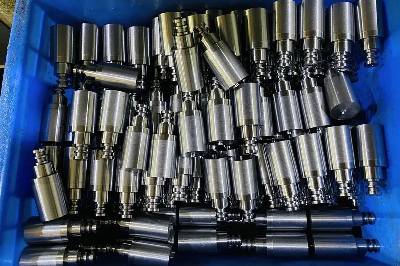 CNC turning machine parts