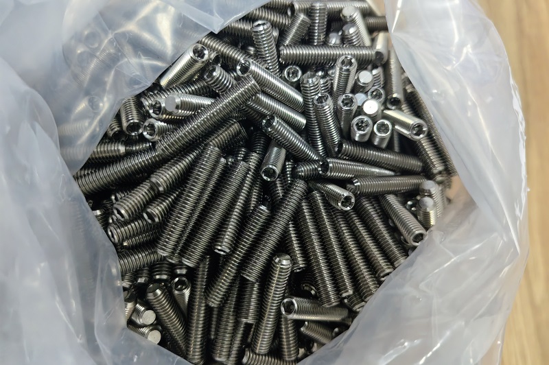 Precision CNC machined titanium components